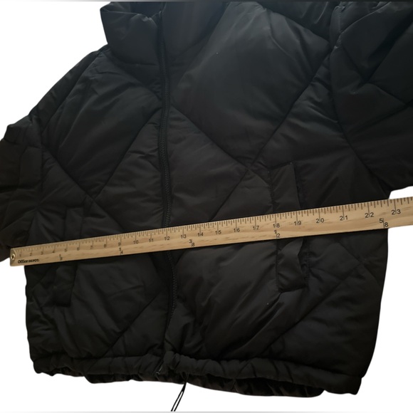 Love Tree Puffer Jacket Size Large Black Quilted Diamond Stitching Cropped - Picture 11 of 13